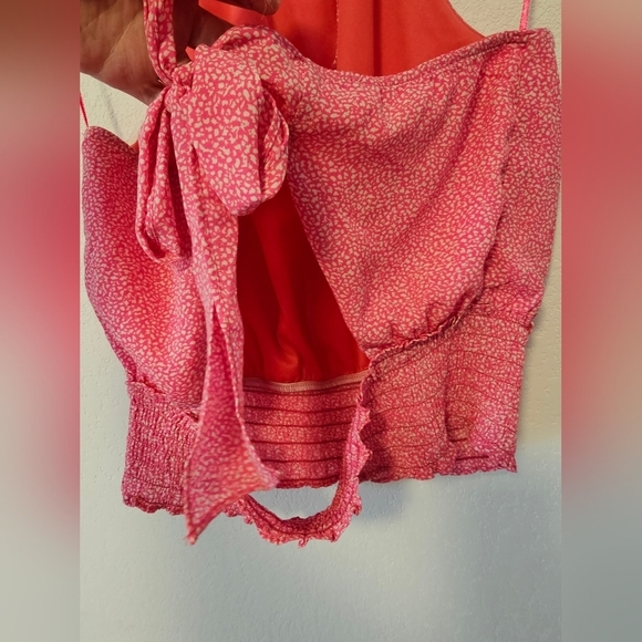 Sienna Sky Pink and White Tank Crop Top Women's Size Large NWOT - Picture 2 of 7